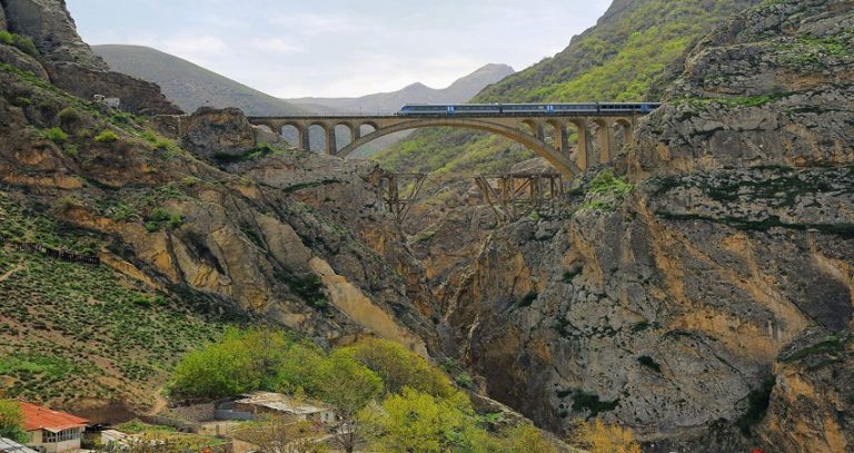 Veresk Bridge | Visit Iran | Chapar Gasht Parseh